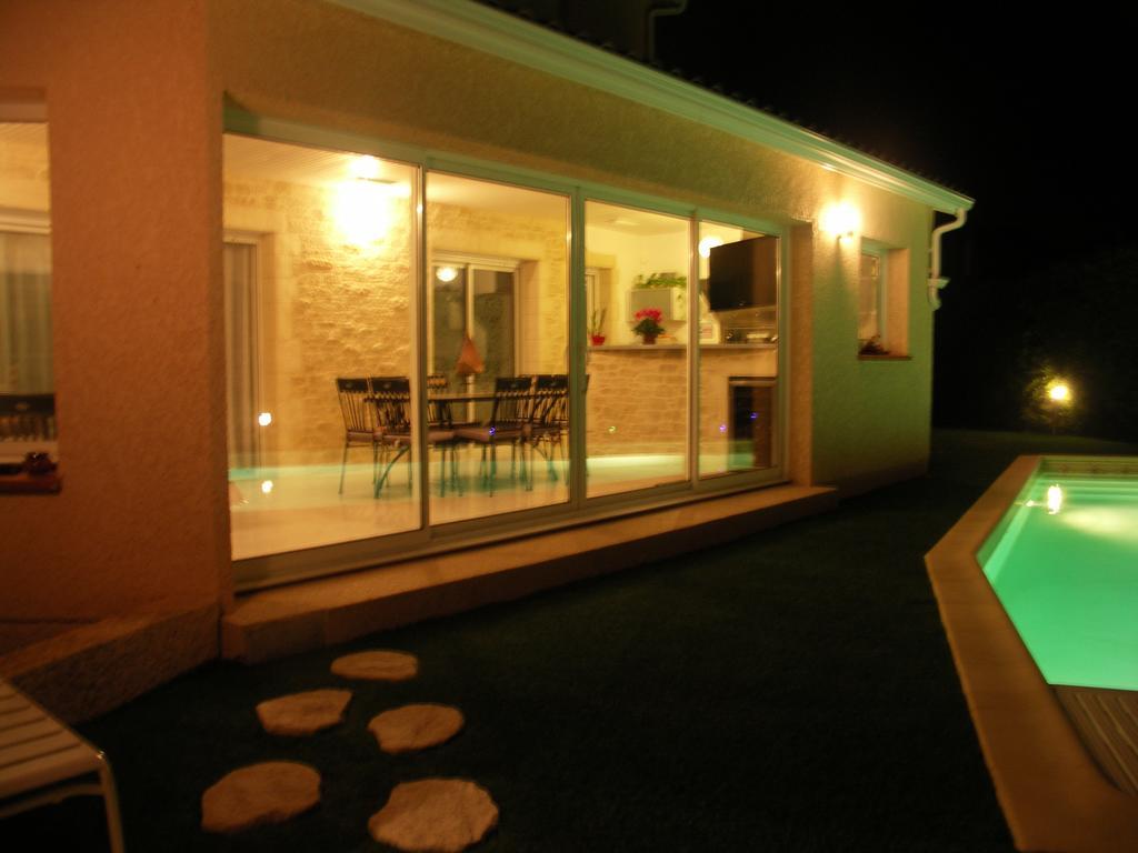 Chambres D'Hotes Le Saint O Detente Exterior photo